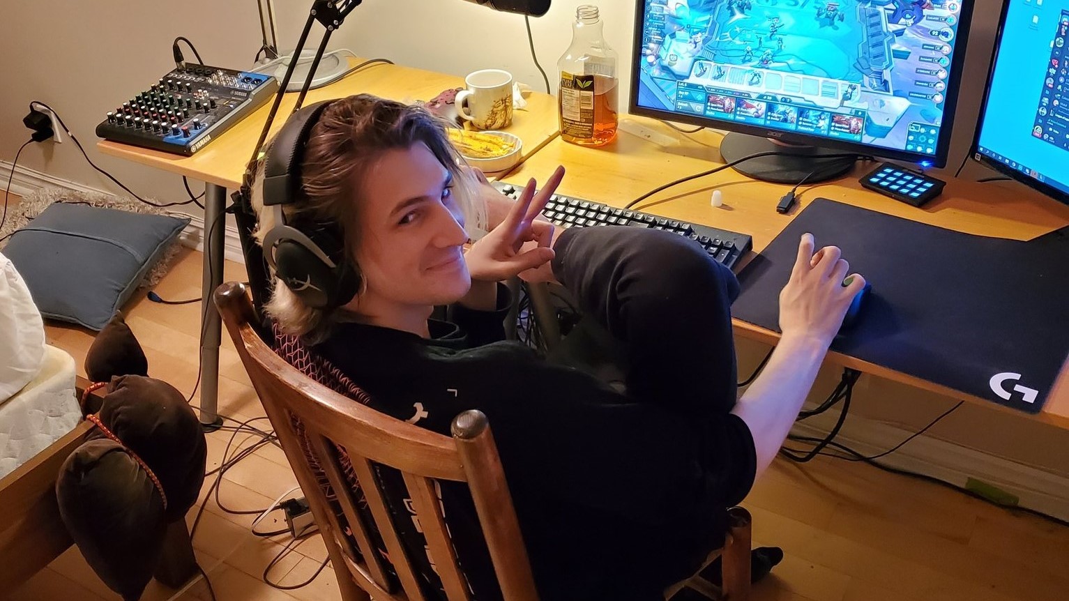 xQc Streamer